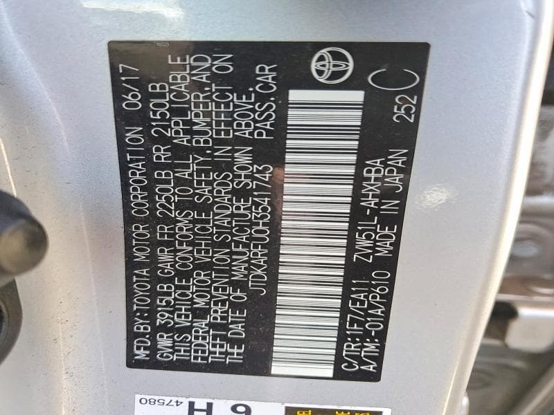 2017 TOYOTA PRIUS FOUR TOURING 12