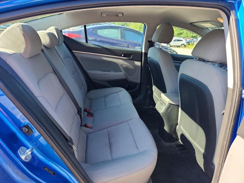 2018 HYUNDAI ELANTRA SEL 10