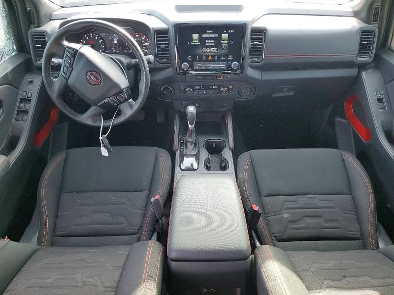 2024 NISSAN FRONTIER PRO-4X 8