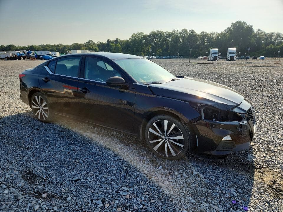 2019 NISSAN ALTIMA SR 4