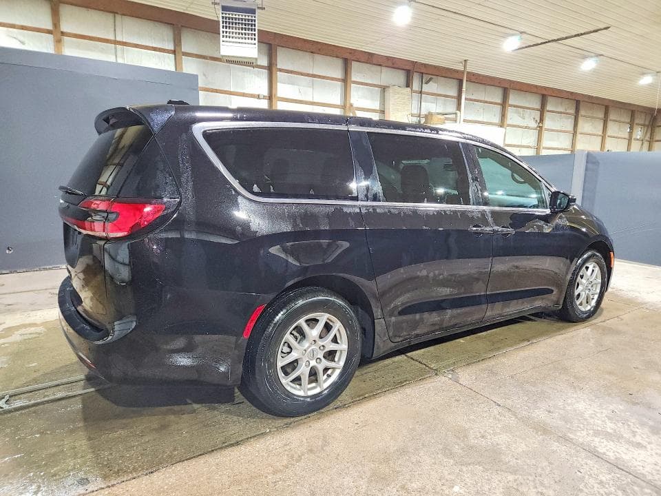 2025 CHRYSLER PACIFICA SELECT 3