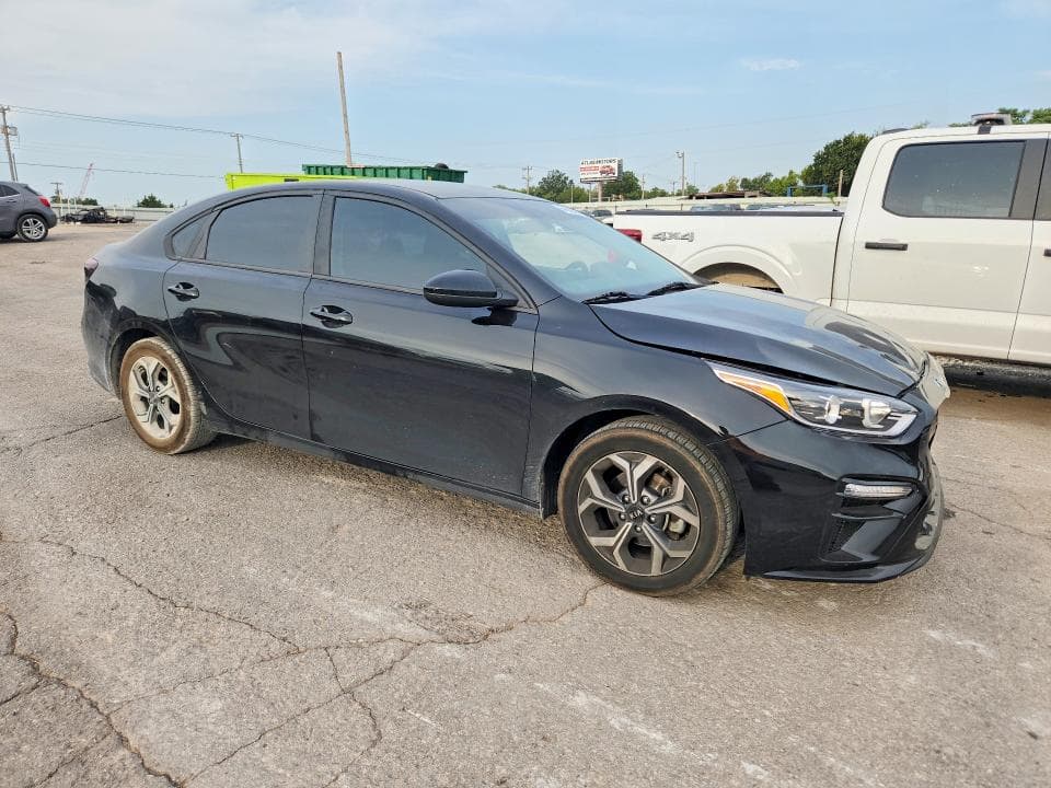 2021 KIA FORTE LXS 4