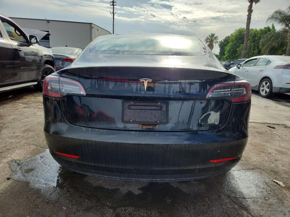 2023 TESLA MODEL 3 6