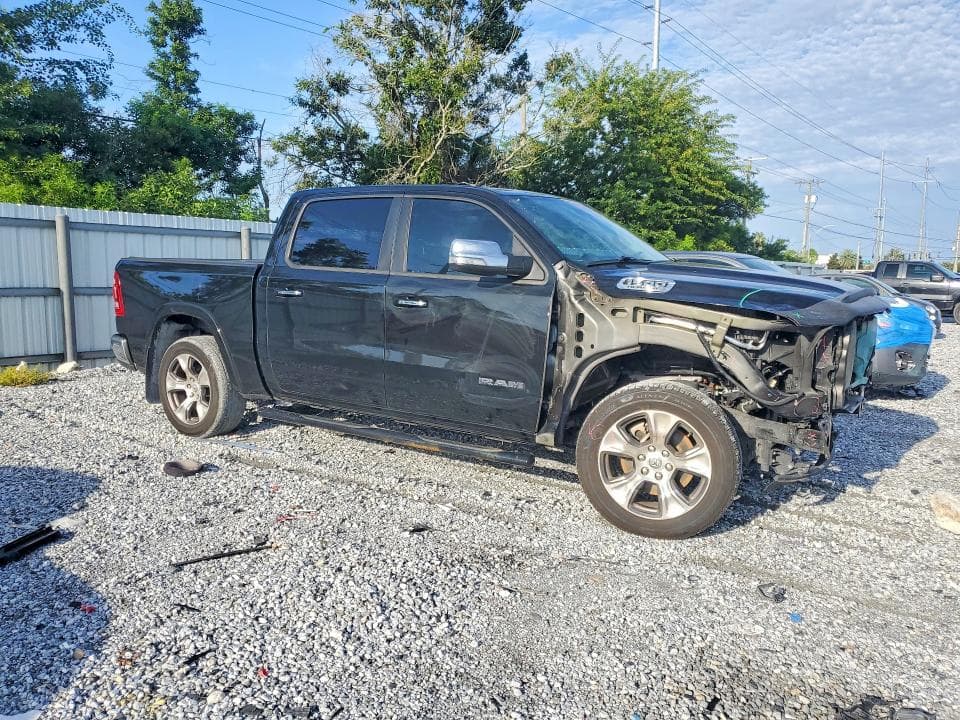 2021 RAM 1500 LARAMIE 4