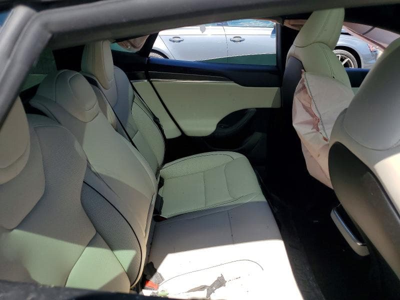 2023 TESLA MODEL S 10