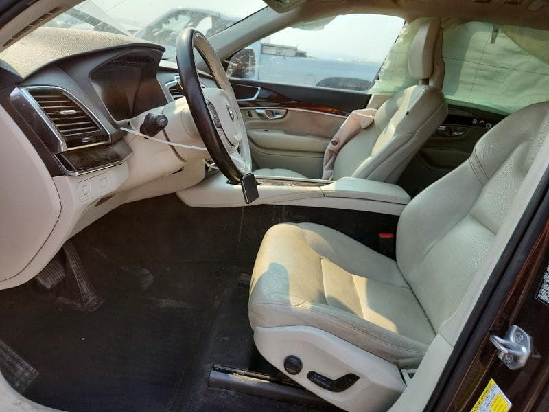 2018 VOLVO XC90 T6 7