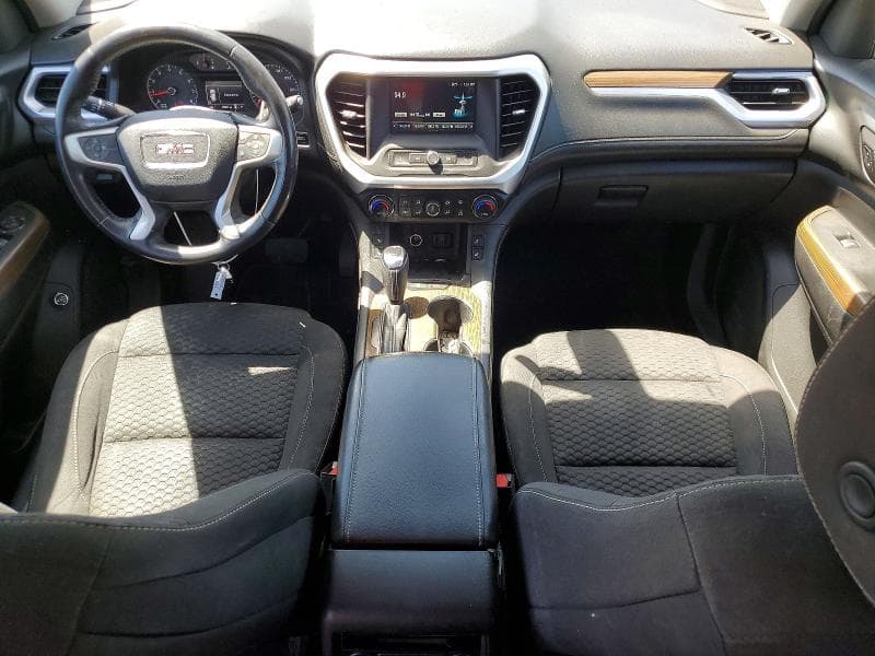 2017 GMC ACADIA SLE 8