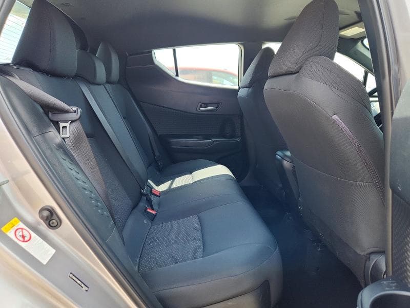 2018 TOYOTA C-HR XLE PREMIUM 11