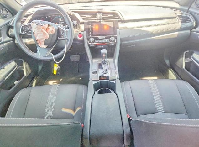 2018 HONDA CIVIC EX 8