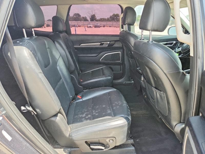 2020 KIA TELLURIDE S 11