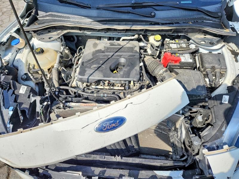 2020 FORD ESCAPE SEL 12