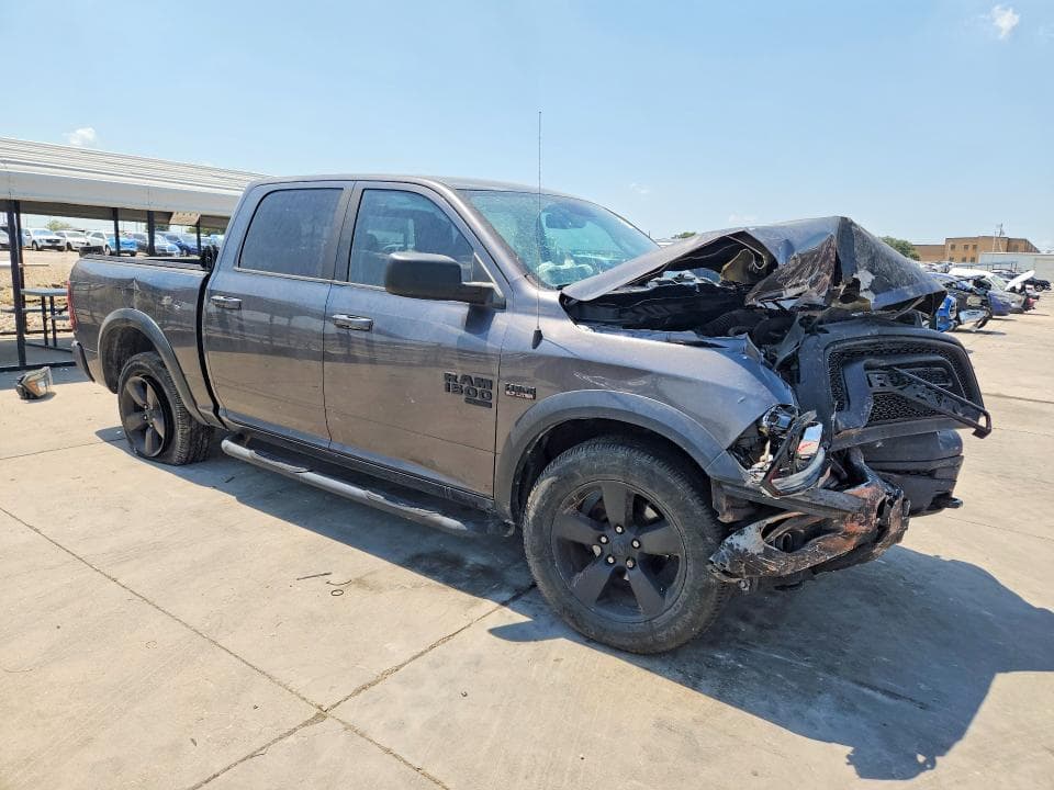 2019 RAM 1500 CLASSIC SLT 4