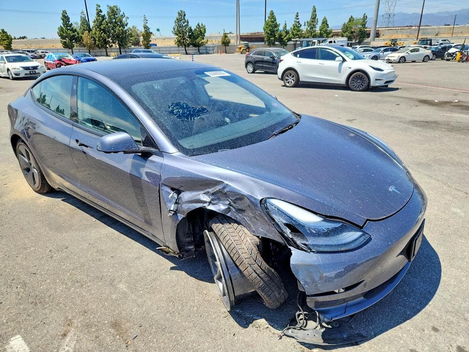2023 TESLA MODEL 3 4