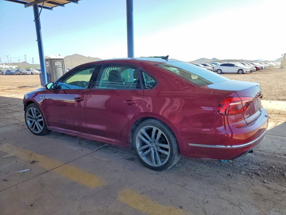 2018 VOLKSWAGEN PASSAT S 2