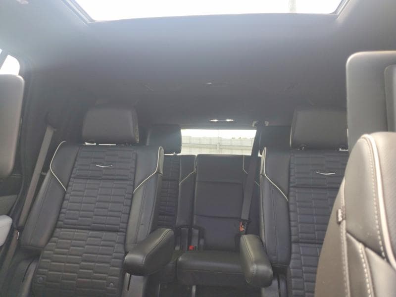 2025 CADILLAC ESCALADE V 10