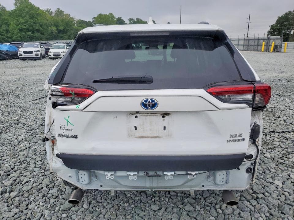 2024 TOYOTA RAV4 HYBRID XLE 6