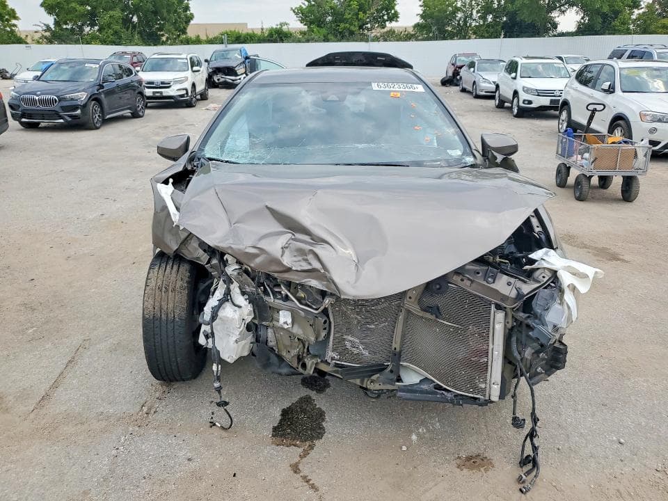2018 TOYOTA COROLLA LE 5