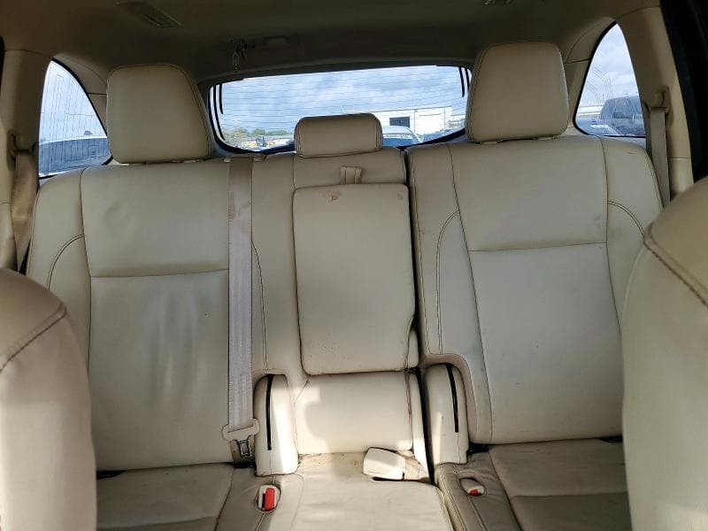 2017 TOYOTA HIGHLANDER XLE 10