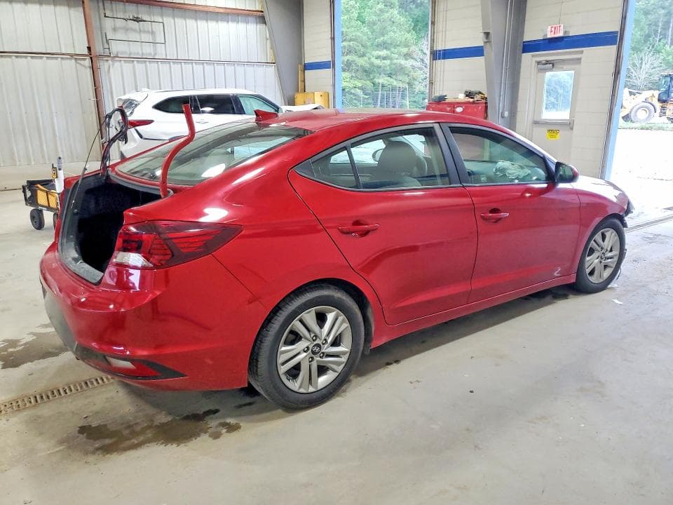 2020 HYUNDAI ELANTRA SEL 3
