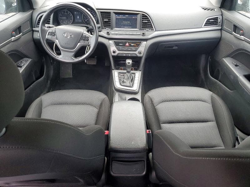 2017 HYUNDAI ELANTRA SE 8
