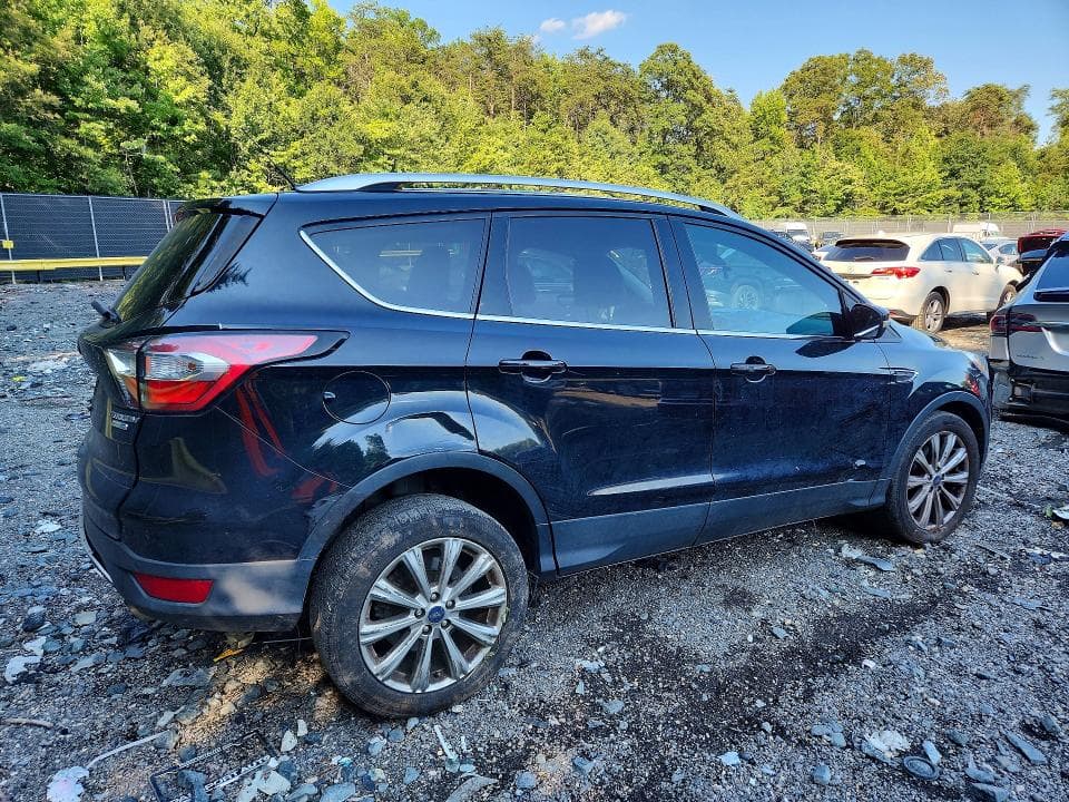 2017 FORD ESCAPE TITANIUM 3