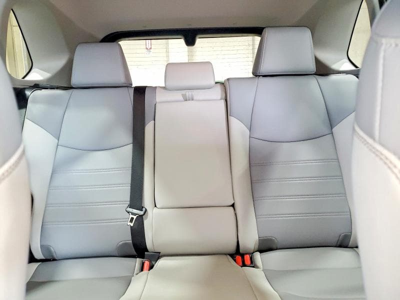 2019 TOYOTA RAV4 LIMITED 10