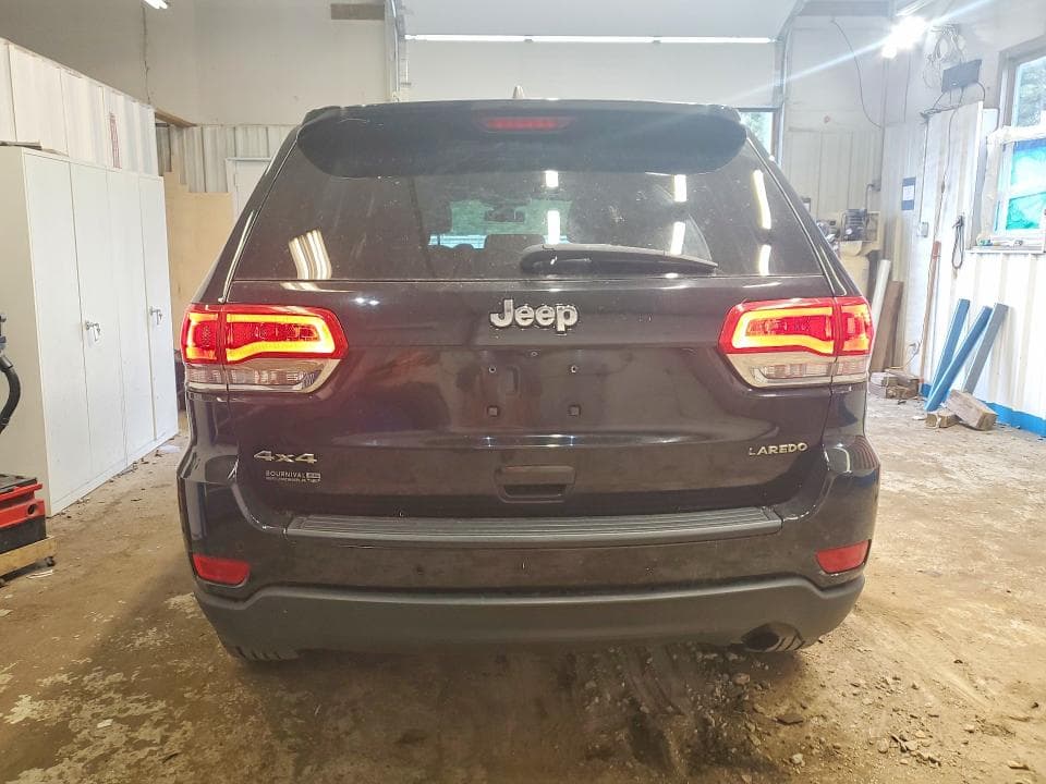 2018 JEEP GRAND CHEROKEE LAREDO 6