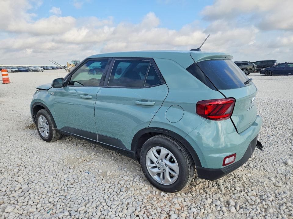 2026 HYUNDAI VENUE SE 2