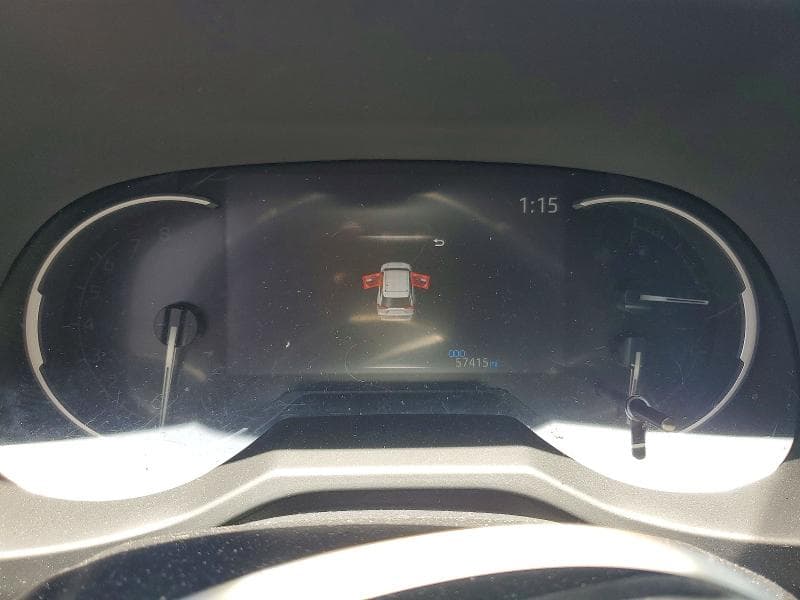 2024 TOYOTA RAV4 LE 9