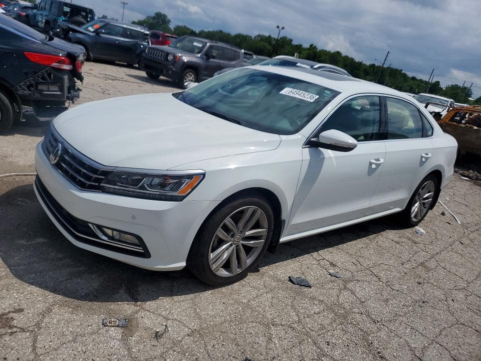 2018 VOLKSWAGEN PASSAT SE - 1