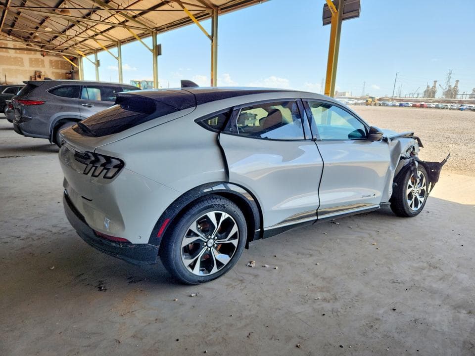 2023 FORD MUSTANG MACH-E PREMIUM 3