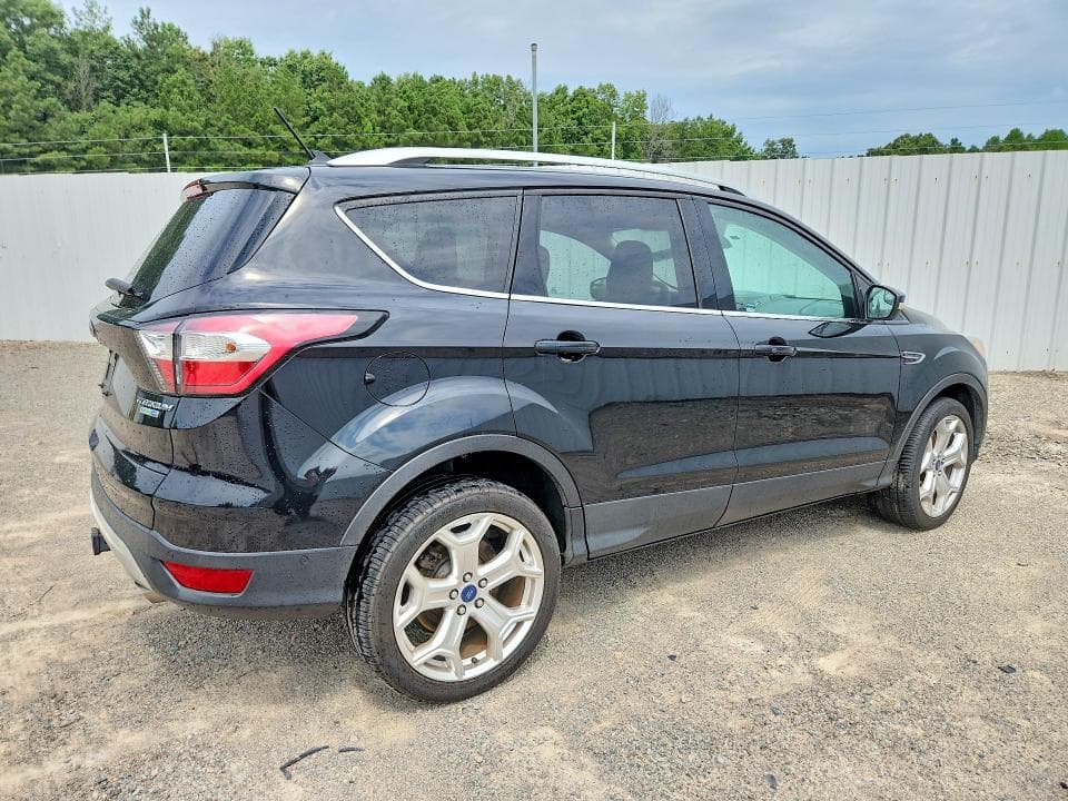 2018 FORD ESCAPE TITANIUM 3