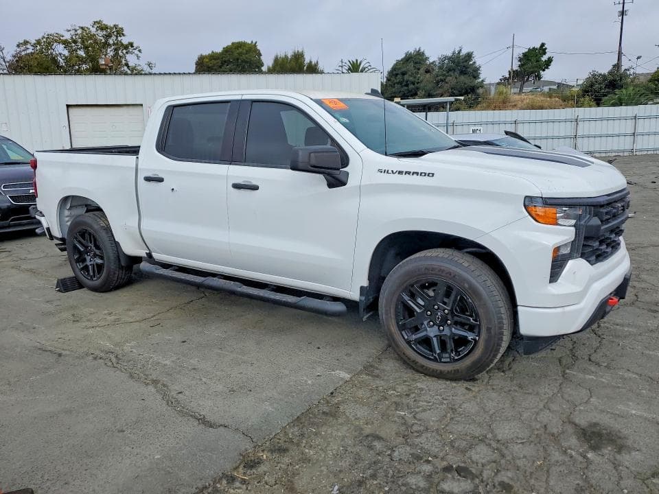 2023 CHEVROLET SILVERADO C1500 CUSTOM 4