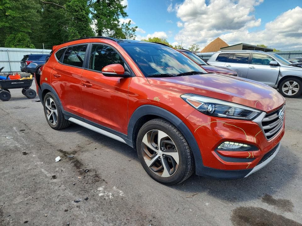 2017 HYUNDAI TUCSON VALUE 4