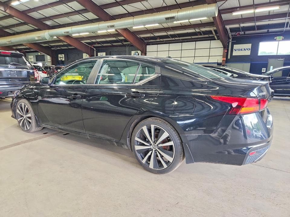 2020 NISSAN ALTIMA SR 2