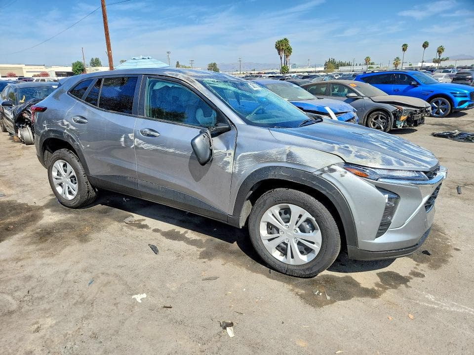 2026 CHEVROLET TRAX LS 4
