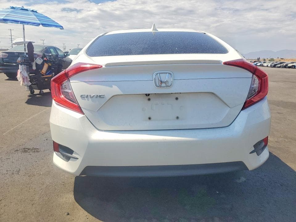 2018 HONDA CIVIC EX 6