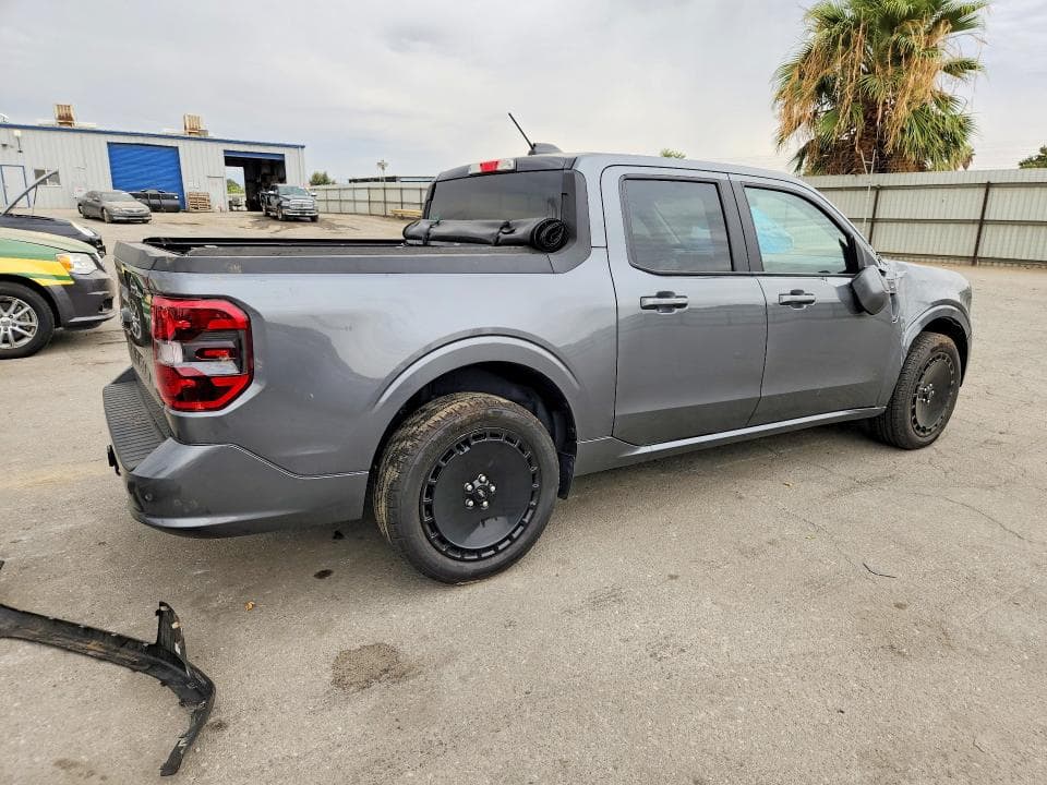 2025 FORD MAVERICK LOBO 3