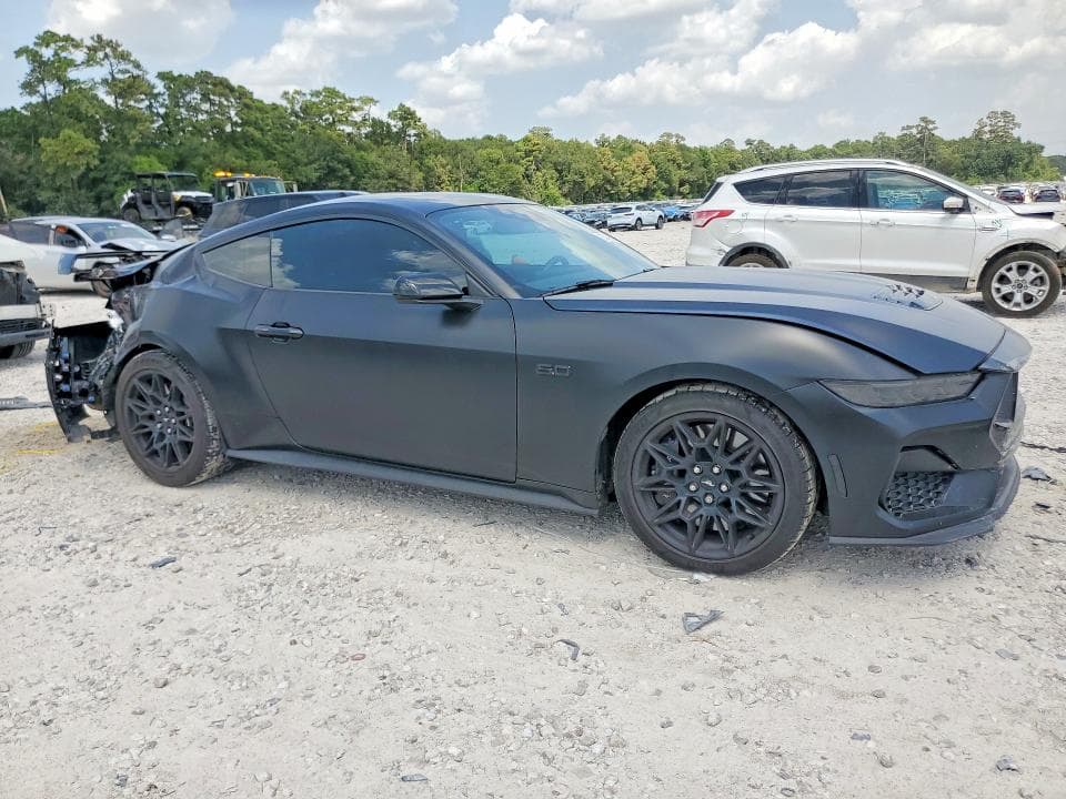 2024 FORD MUSTANG GT 4