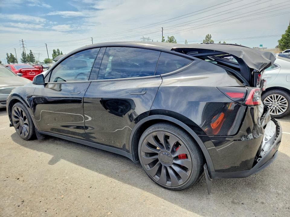 2023 TESLA MODEL Y 2