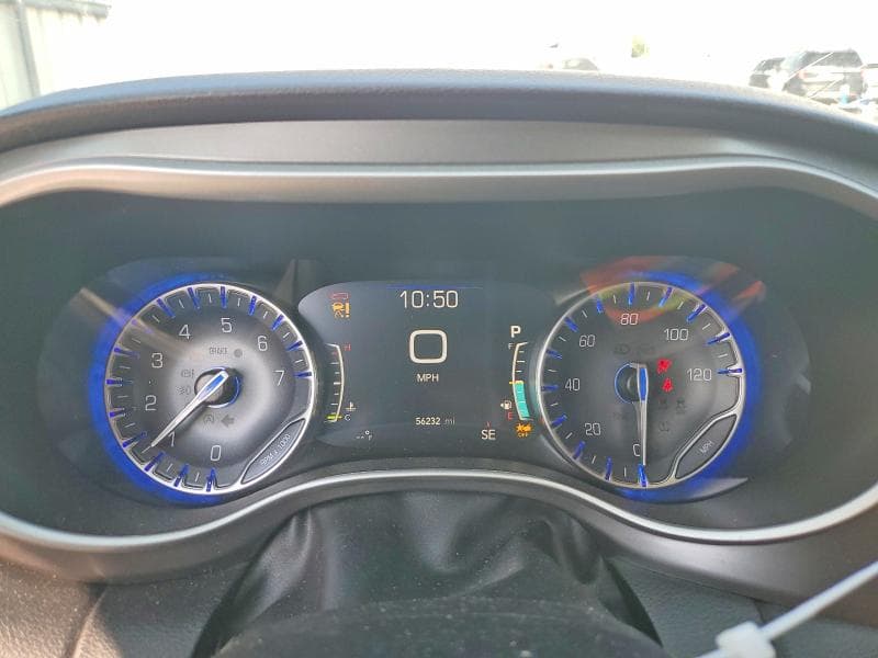 2024 CHRYSLER PACIFICA TOURING L 9