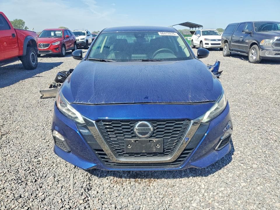 2022 NISSAN ALTIMA SR 5