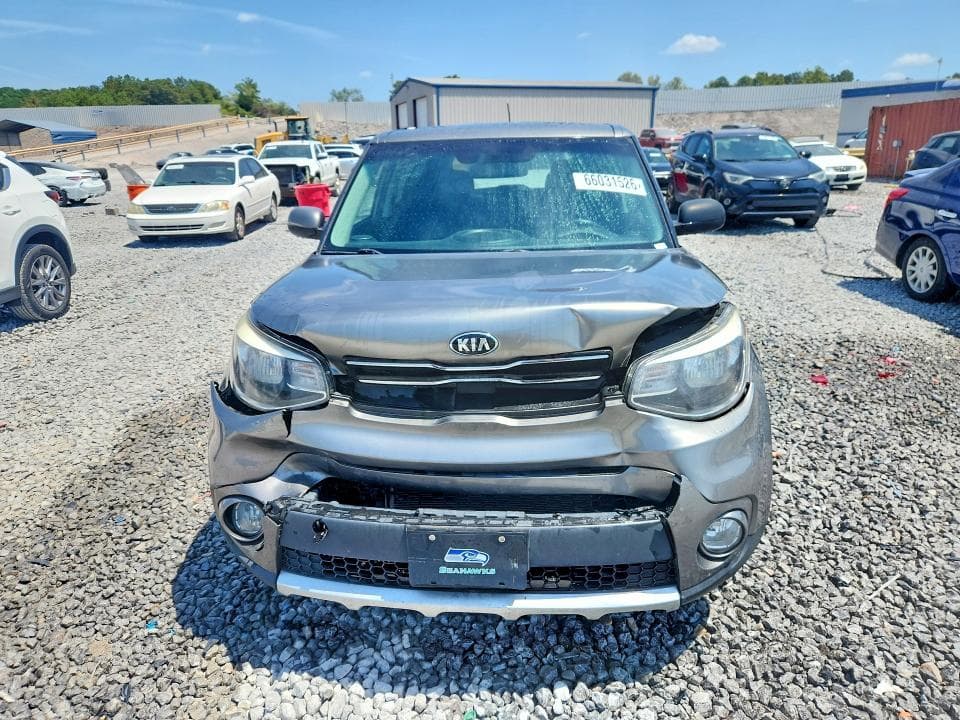 2018 KIA SOUL + 5