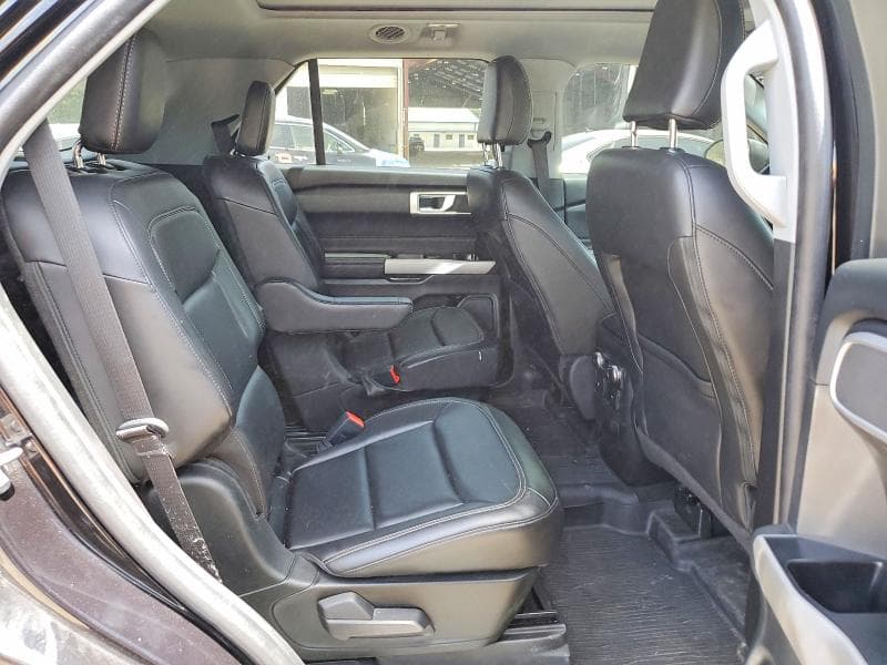 2022 FORD EXPLORER XLT 11
