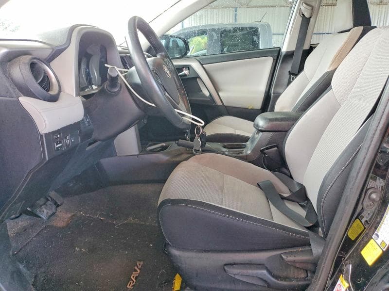 2017 TOYOTA RAV4 XLE 7