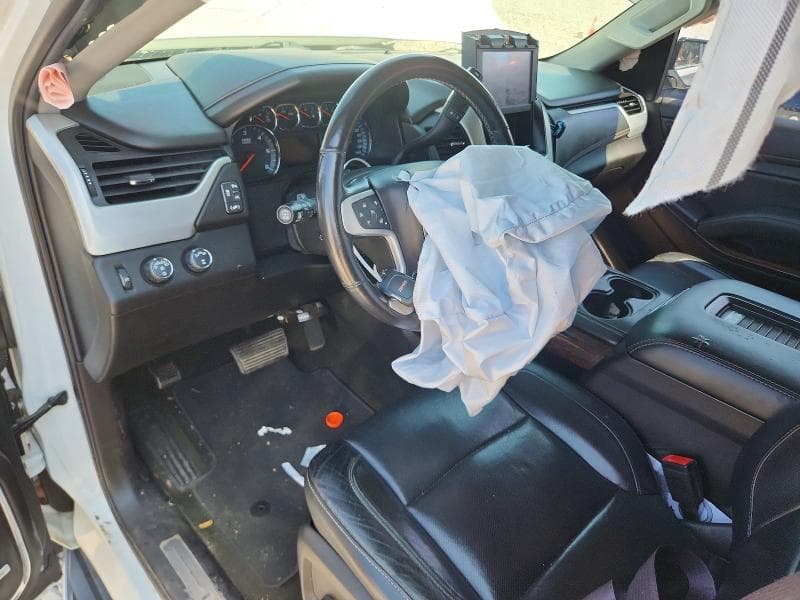 2017 GMC YUKON XL K1500 SLT 8