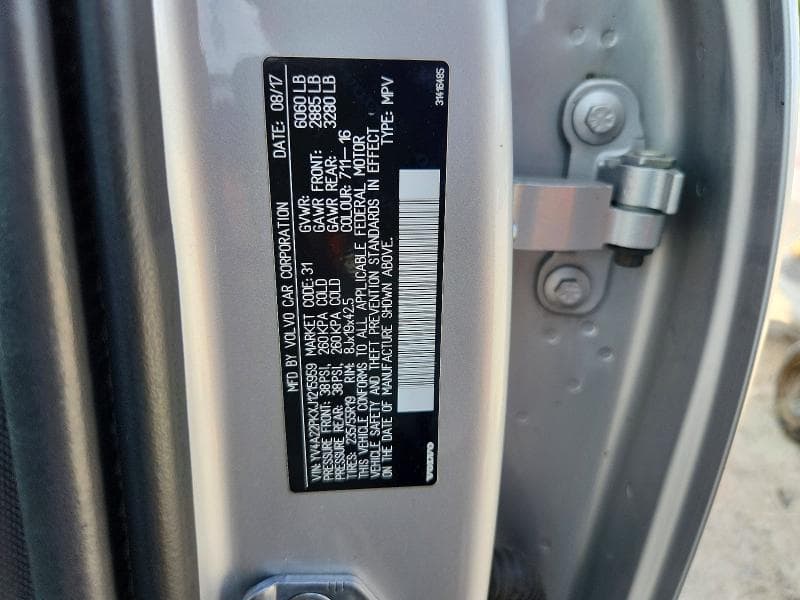 2018 VOLVO XC90 T6 13