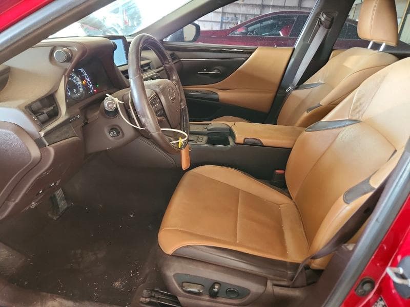 2019 LEXUS ES 300H 7
