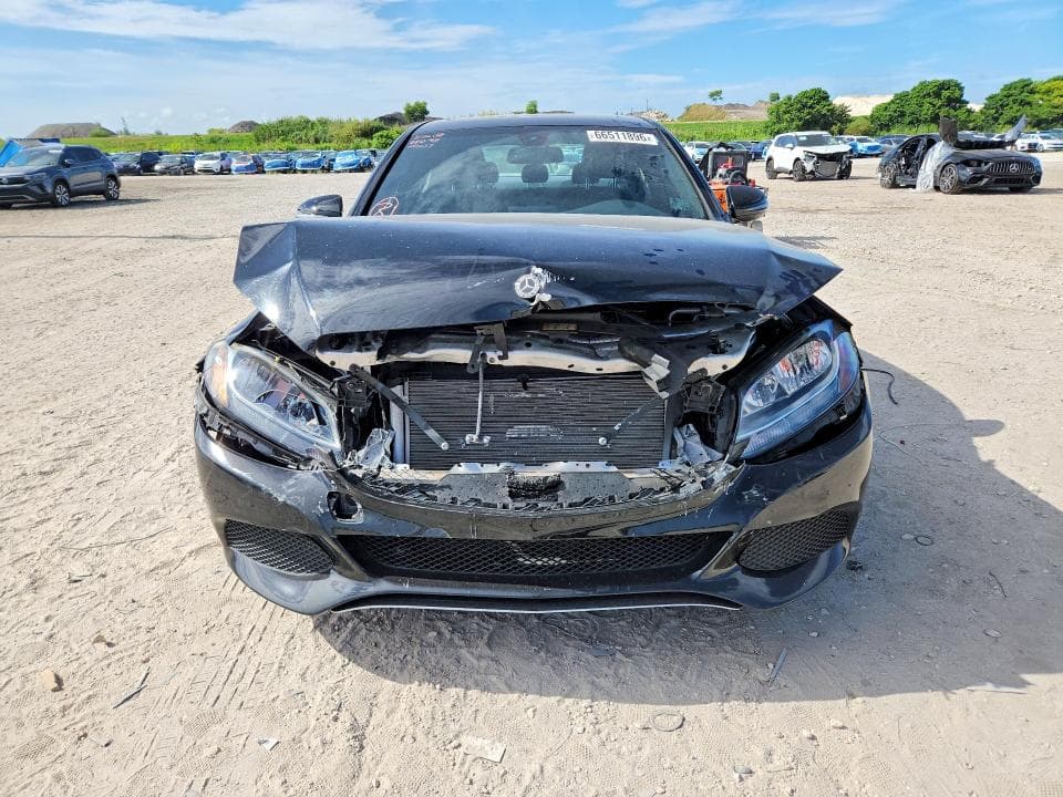 2018 MERCEDES-BENZ C 300 5