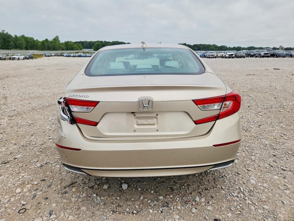 2018 HONDA ACCORD LX 6